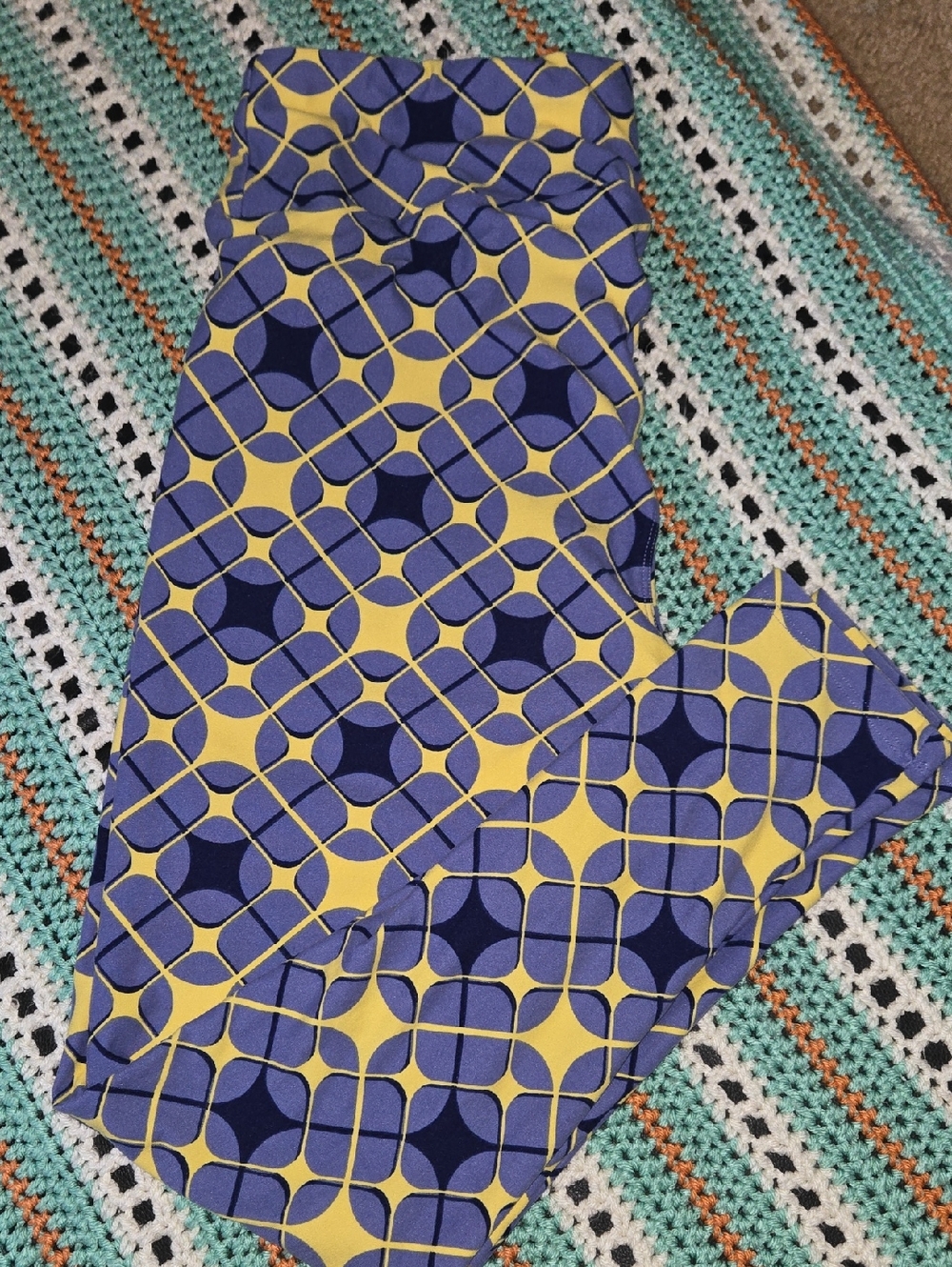 LulaRoeGeometric Leggings